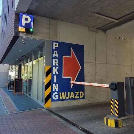 Apartament Gliwice Centrum Dunikowskiego Z Garazem Екстериор снимка