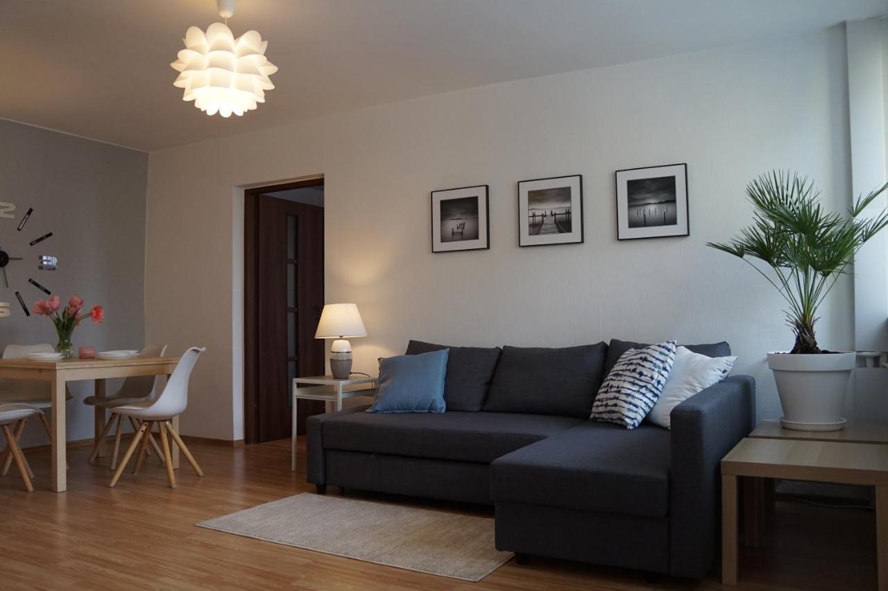 Apartament Gliwice Centrum Dunikowskiego Z Garazem Екстериор снимка