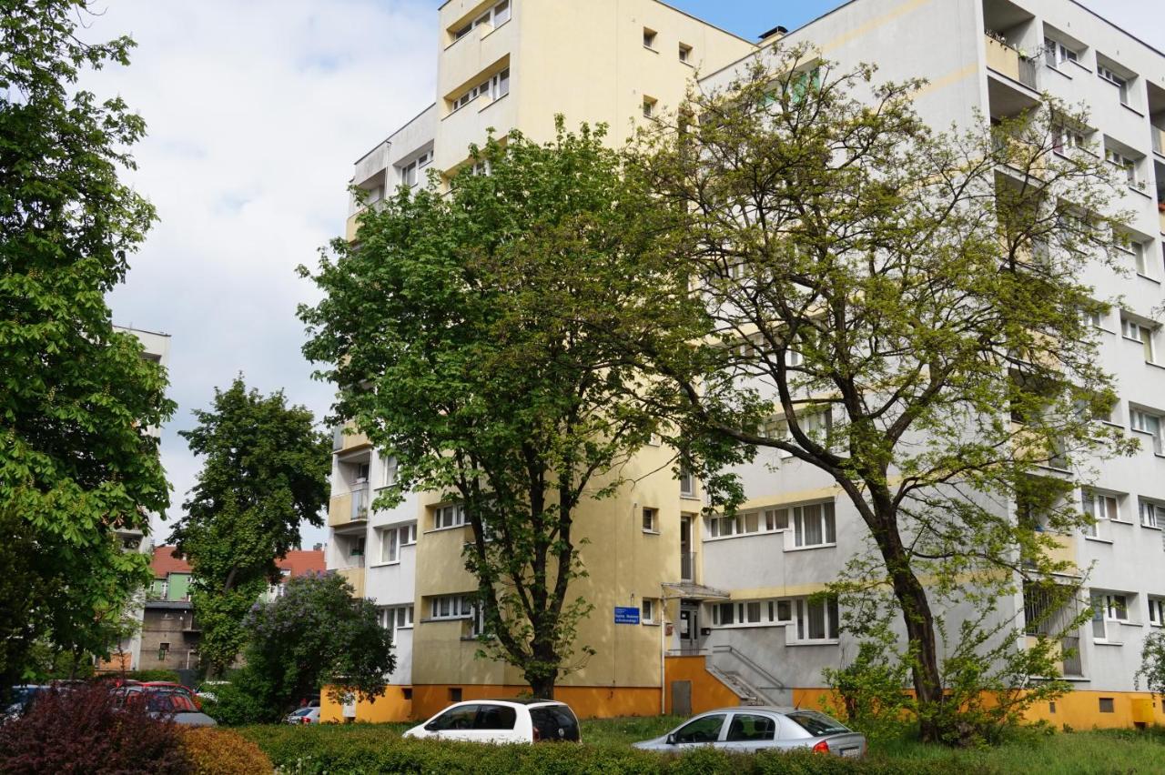 Apartament Gliwice Centrum Dunikowskiego Z Garazem Екстериор снимка